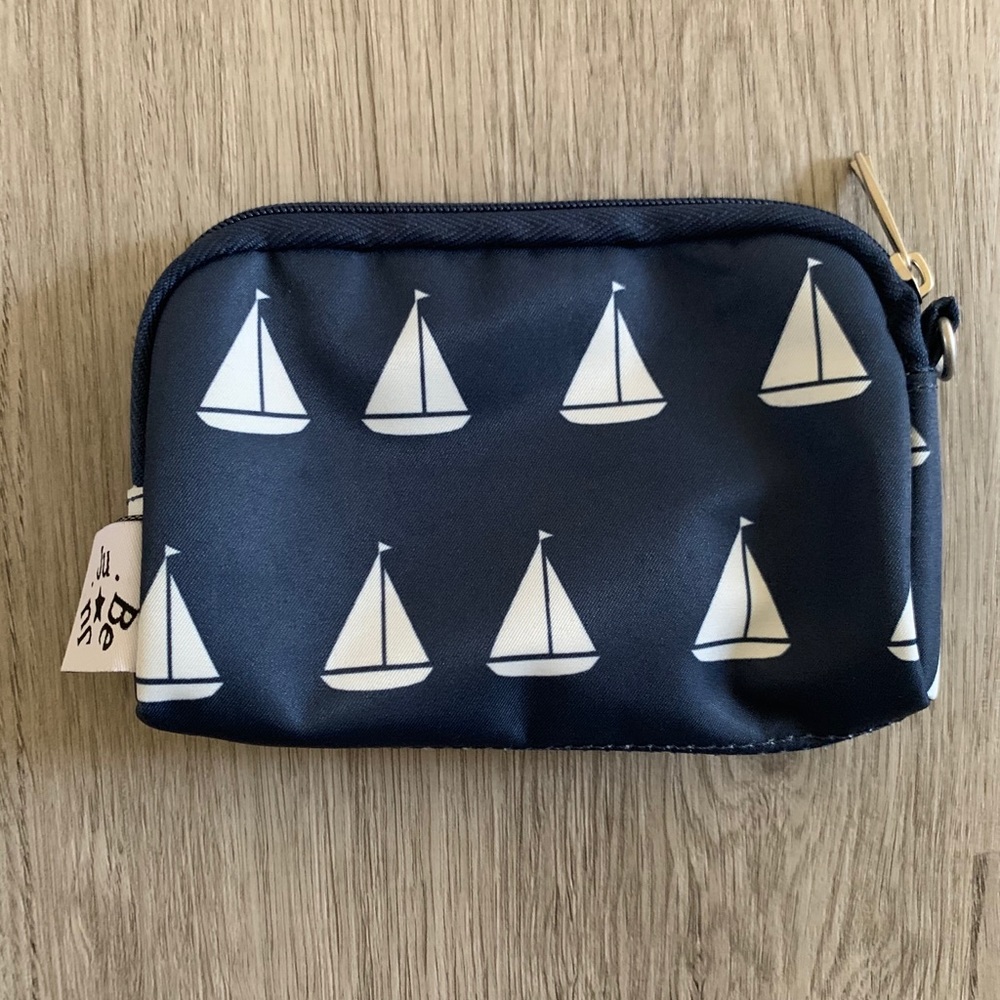 Jujube Annapolis small set piece .
